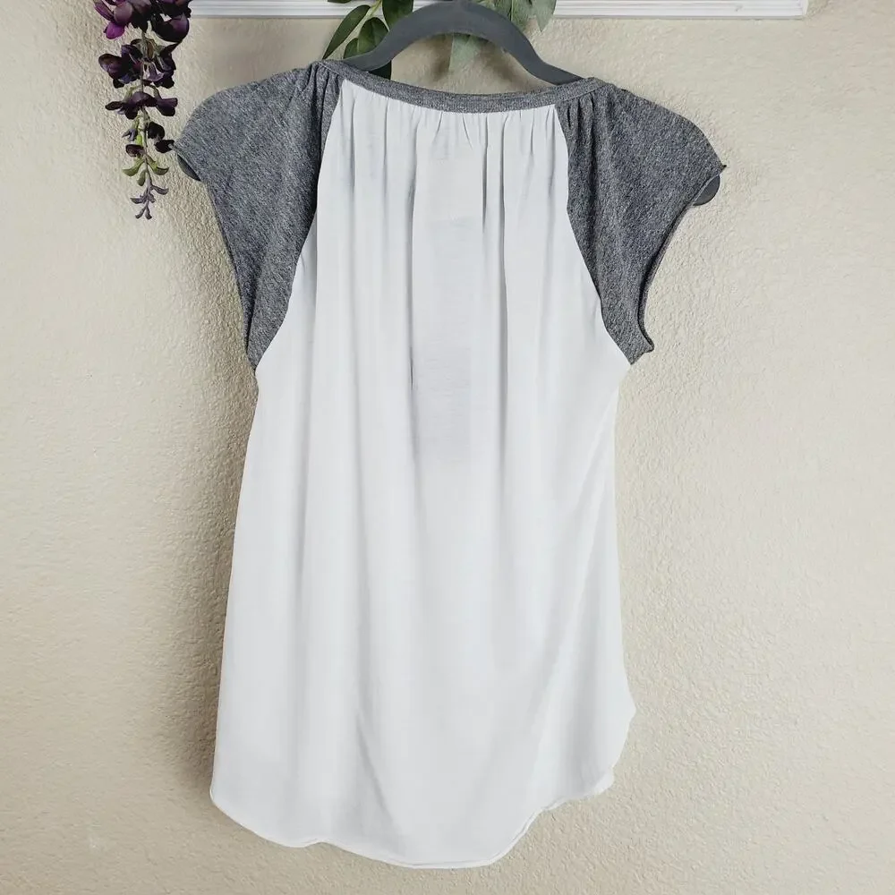 ✨ NWT Chaser White & Gray Knit Henley Short Sleeve Top M - Picture 6 of 8